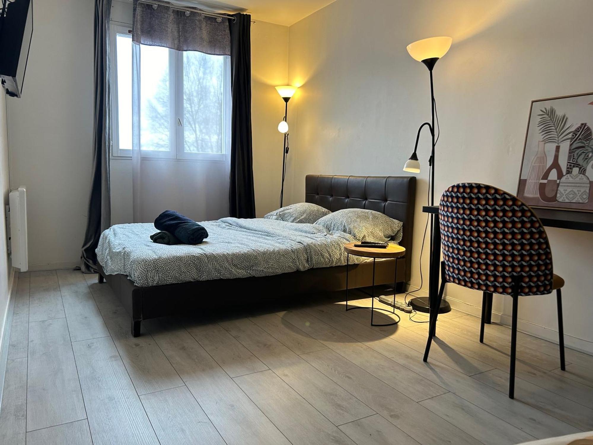 Appartement - Proche Rer - 2 Chambres & 4 Lits Double - Paris Orly Courcouronnes Bagian luar foto